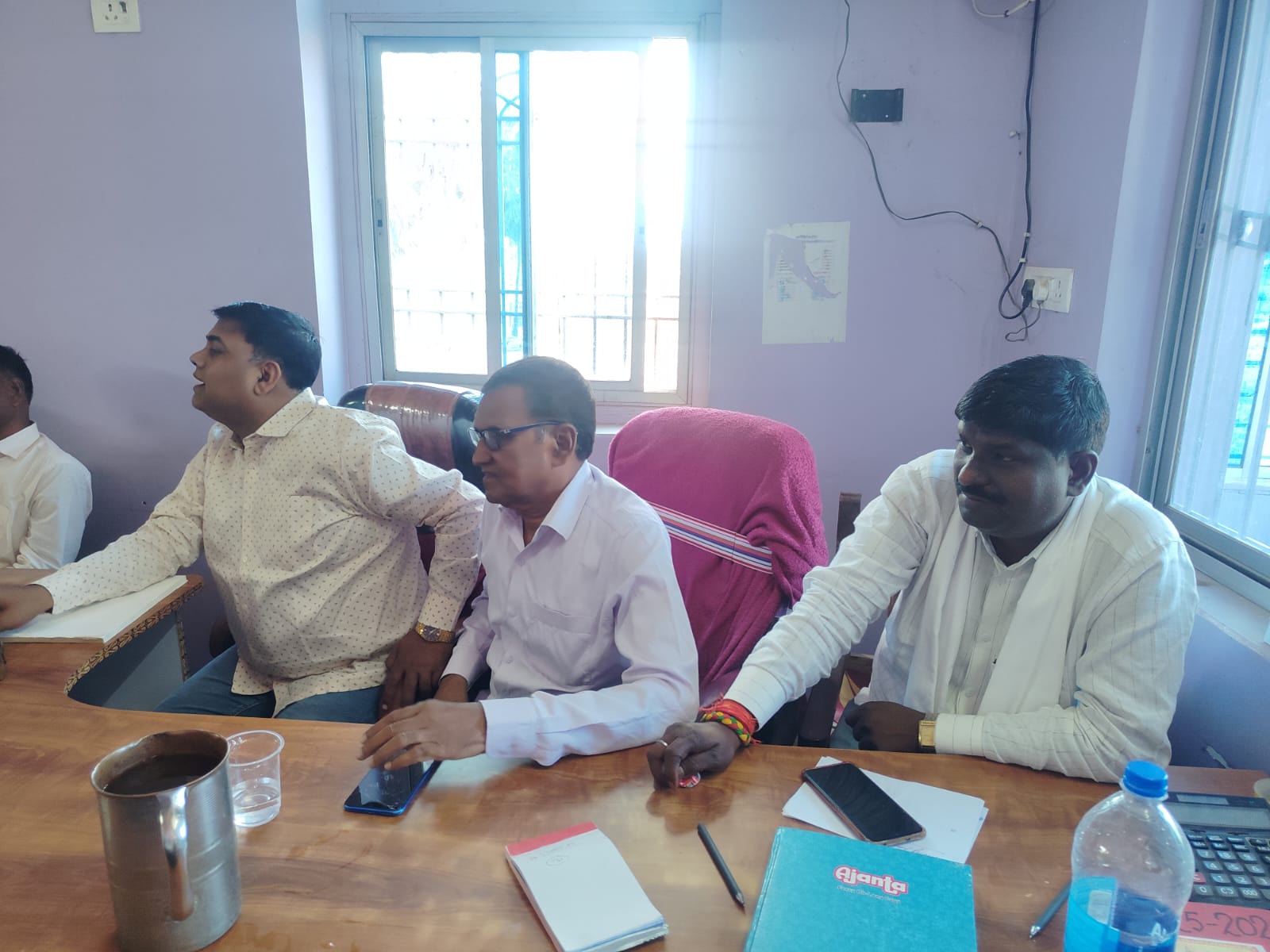 नवादा जिला ईट भट्ठा संचालकों की अहम बैठक का लक्ष्मी ईट उद्योग के परिसर में किया गया आयोजन